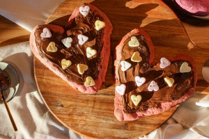 Rode biet pizza valentijn hartje nutella
